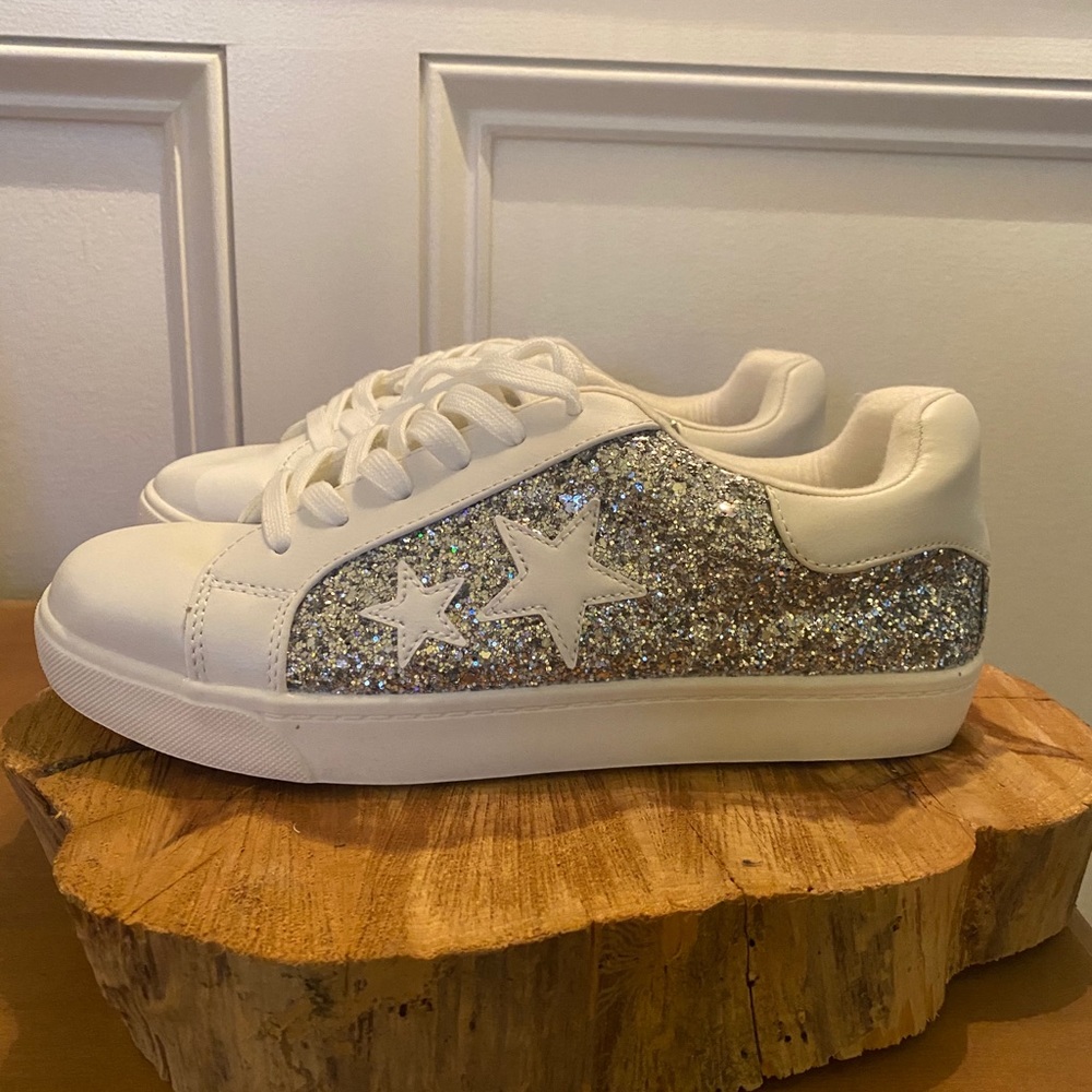 Golden Goose style sneakers size 8.5 NWOT